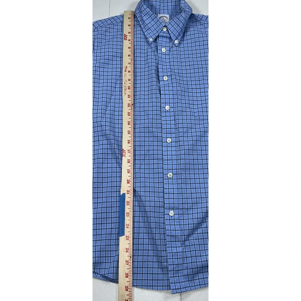 Brooks Brothers 1818 Regent Fit Supima Cotton M Button Down Shirts Pleated Cuffs - Picture 9 of 12